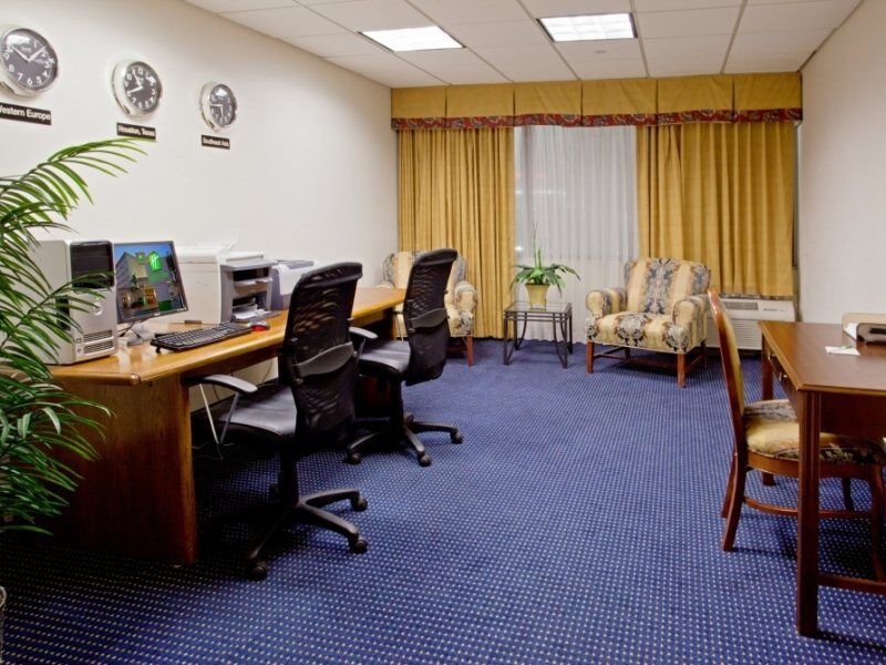 Wyndham Houston Hobby Airport Hotel South Houston Exterior photo